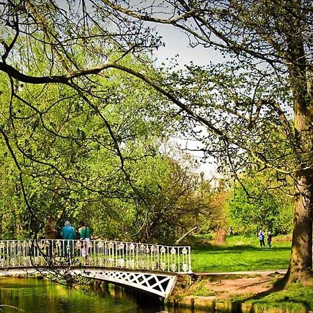 Welcome 2 Bedrooms Flat In Wimbledon London Eksteriør bilde