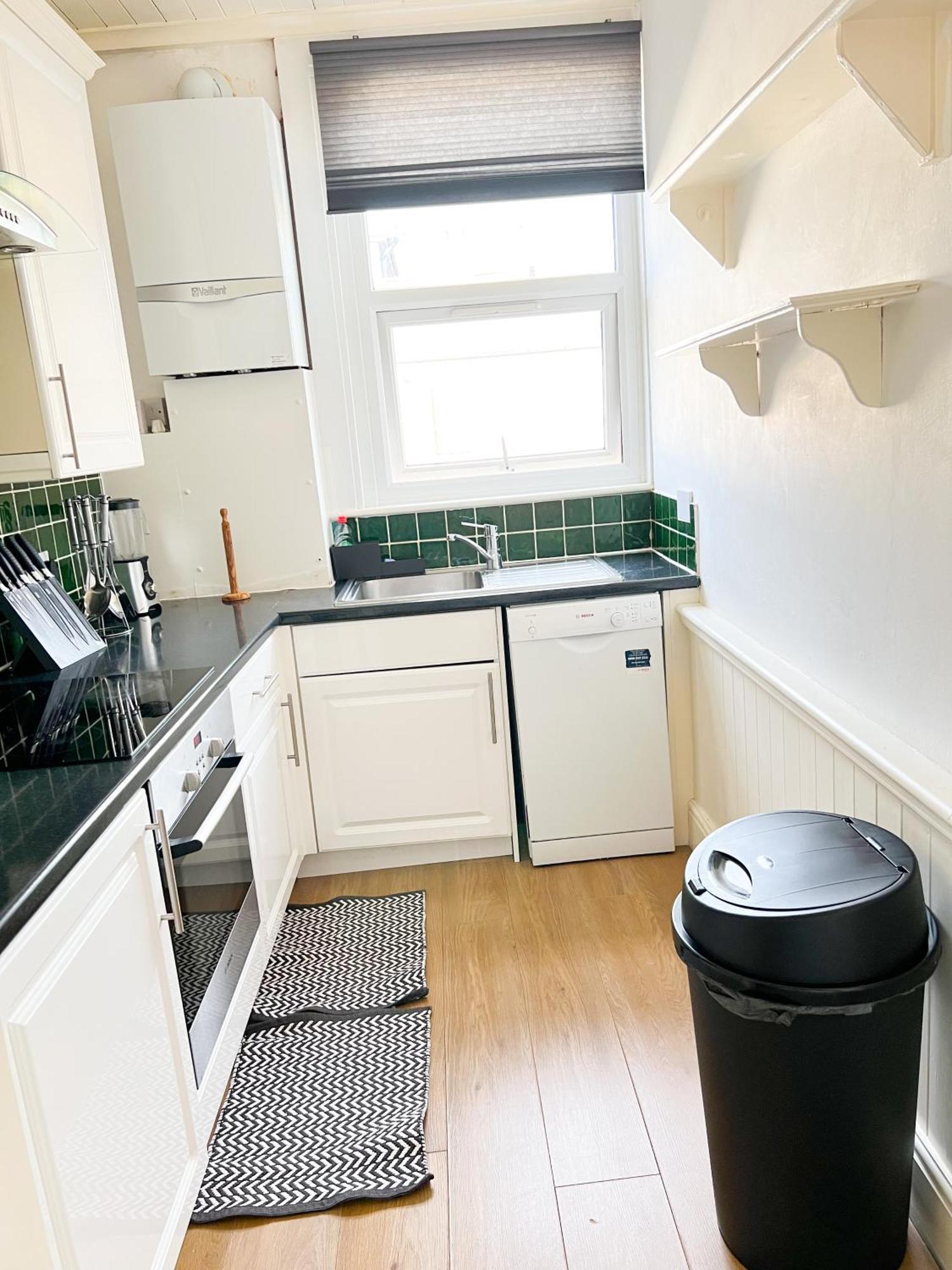 Welcome 2 Bedrooms Flat In Wimbledon London Eksteriør bilde